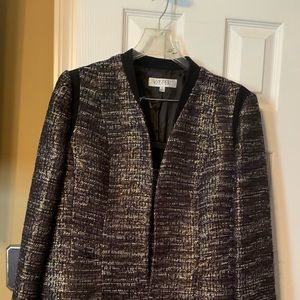 Kasper Executive suit. Weigh-loss & Prefect suit. -Size 14 non-smoker